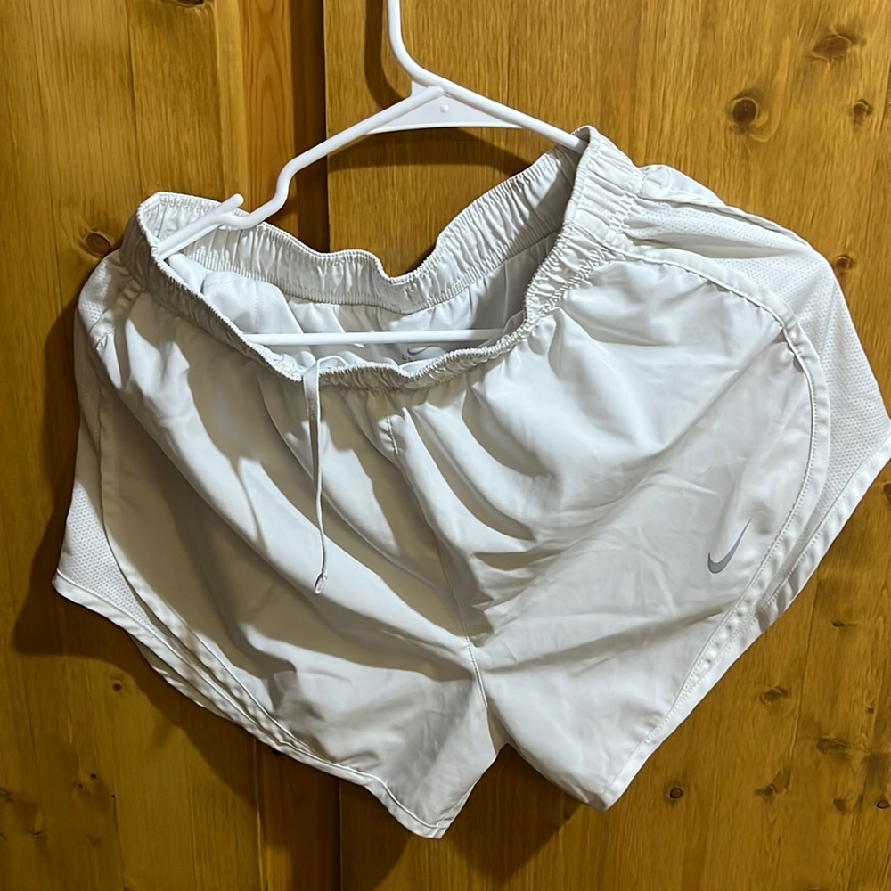 Nike tempo running shorts